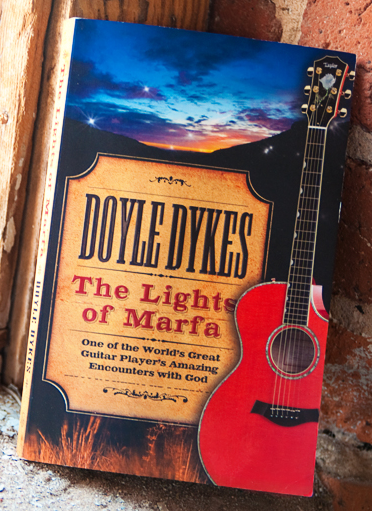 Doyle Dykes released his first book: "The Lights of Marfa"